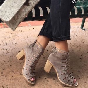 Jeffery Campbell Corbin Taupe Lace Up